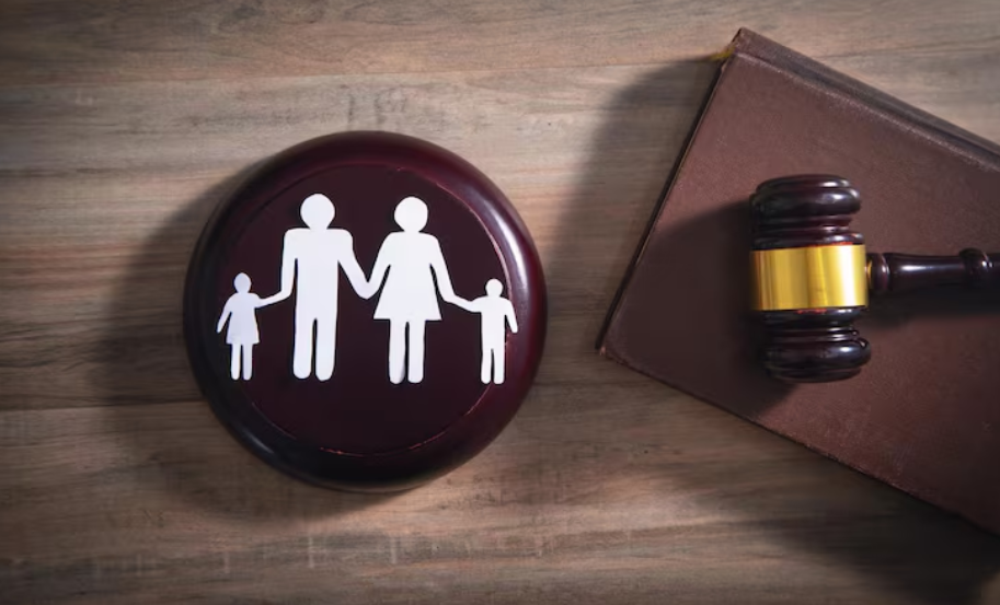 Wie eine Anwältin für Familienrecht Ihre Rechte während einer Trennung schützen kann